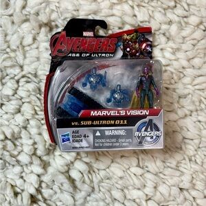 Hasbro Avengers age of Ultron Marvel’s Vision vs. figure